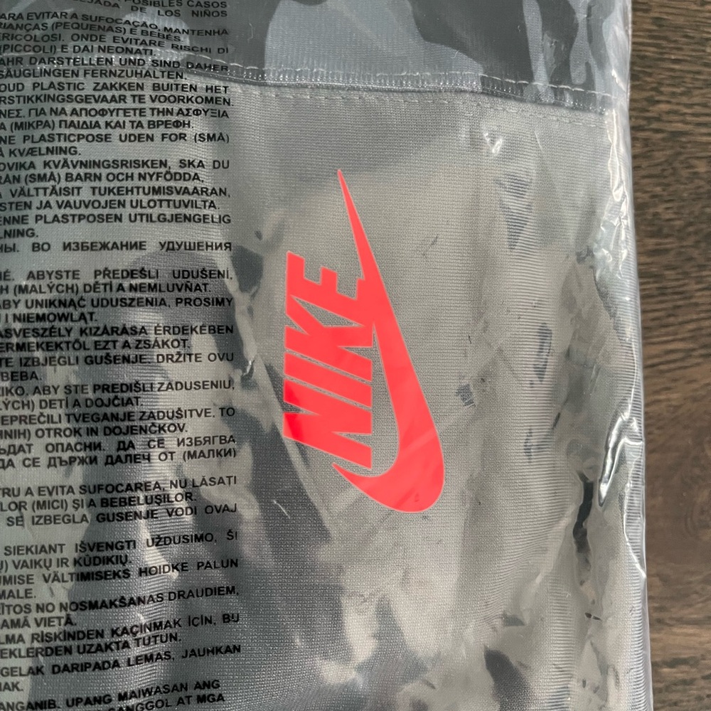 COPY - NWT size 6Y Nike track suit - Picture 5 of 5